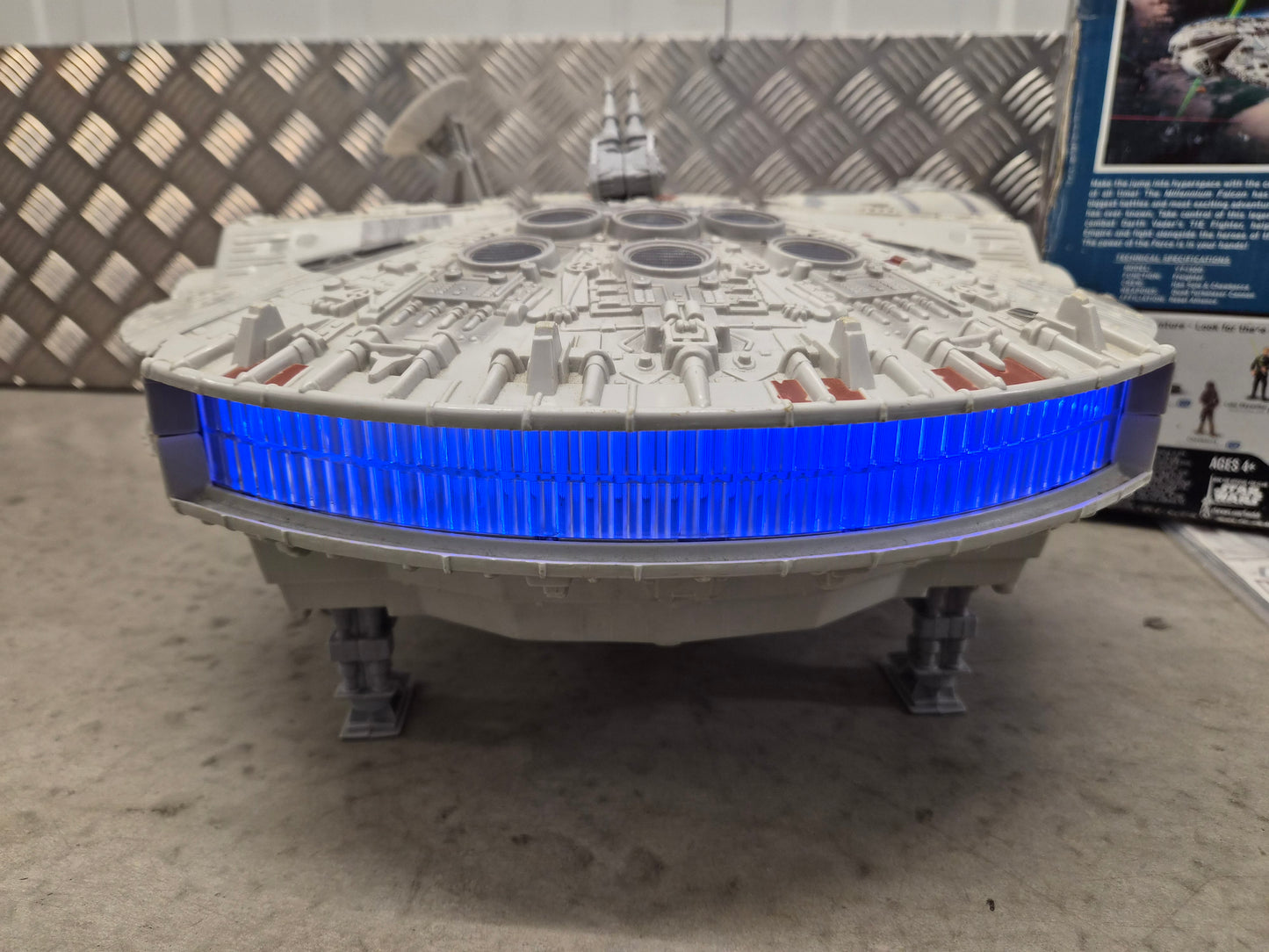 Star Wars Trilogy Collection Millennium Falcon