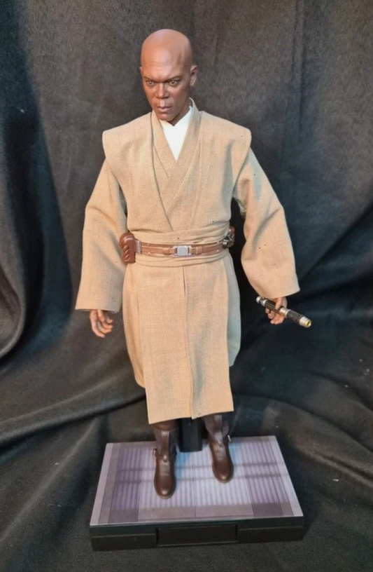 Star Wars Hot Toys 1/6 Mace Windu Figure
