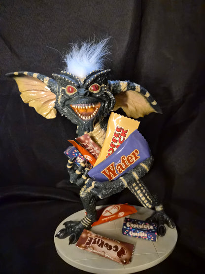 Rare Premium Craft Label Gremlins Stripe Statue Candy Bars in Hand 12" Scale Jun Planning