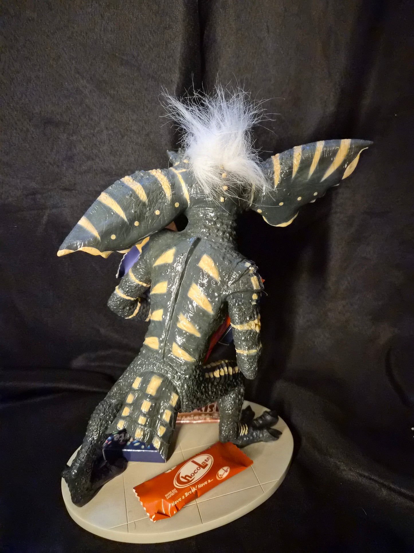Rare Premium Craft Label Gremlins Stripe Statue Candy Bars in Hand 12" Scale Jun Planning