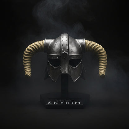 The Elder Scrolls V: Skyrim Limited Edition Dragonborn Helmet Replica - Resin