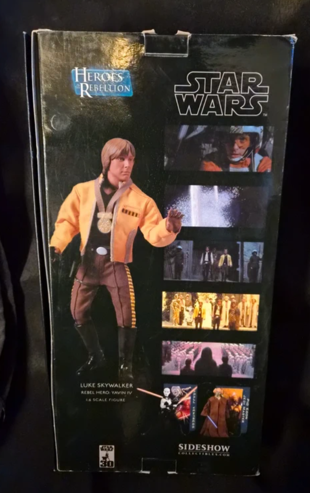 Star Wars Luke Skywalker Yavin Celebration 1/6 Figure