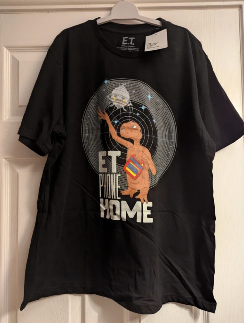 Officially Licensed E.T T Shirt - Size XL