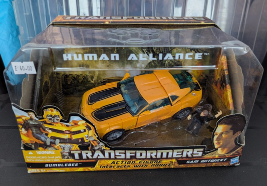 Hasbro Transformers Bumblebee Human Alliance Playset