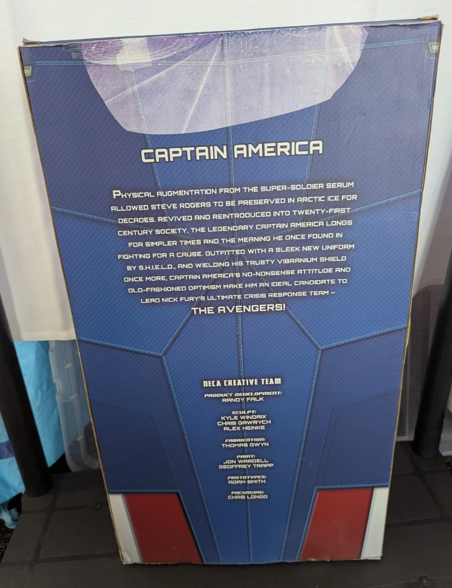 Neca 1/4 Captain America Premium Figure