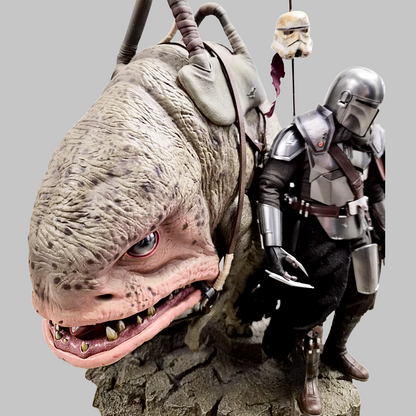 Star Wars Premium Custom Mandalorian Hot Toys Kitbash 1/6