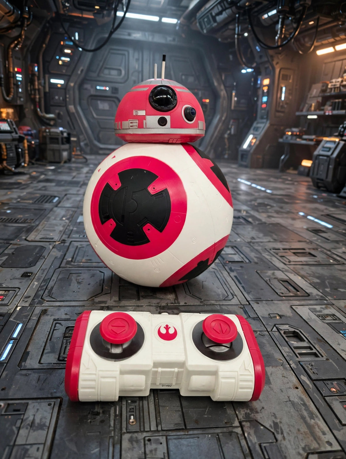 Star Wars Galaxy's Edge BB Hyperdrive Remote Control